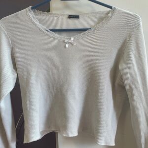brandy melville bow long sleeve